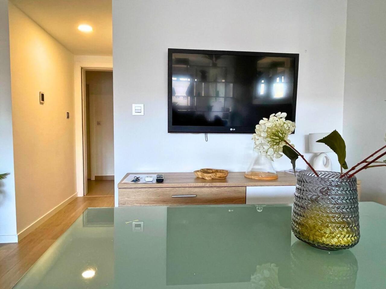 Home4U Apartamento Con Cochera Гранада Экстерьер фото