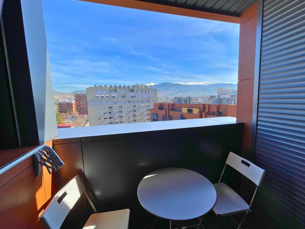Home4U Apartamento Con Cochera Гранада Экстерьер фото